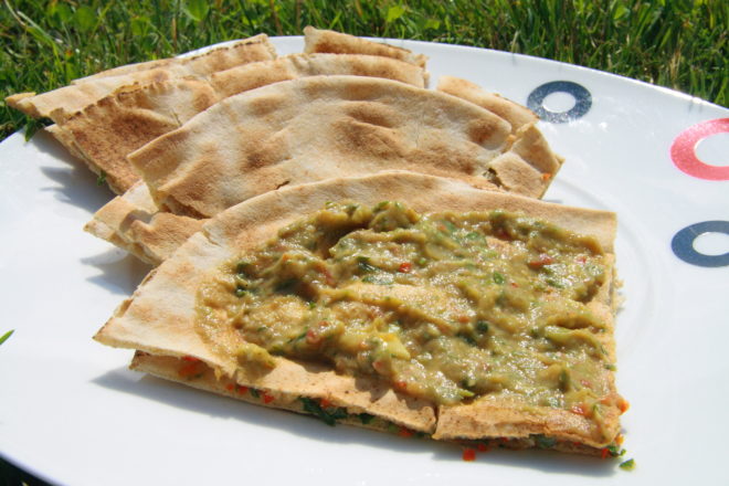 Quesadilla cu guacamole