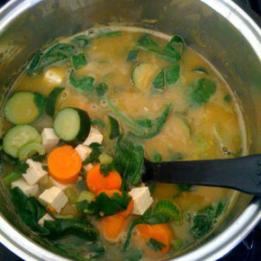 ciorbă de lobodă cu quinoa