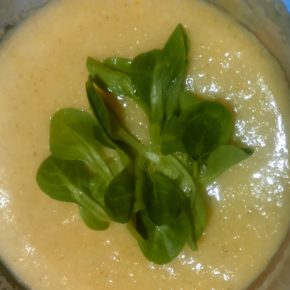 Supă cremă de conopidă și broccoli